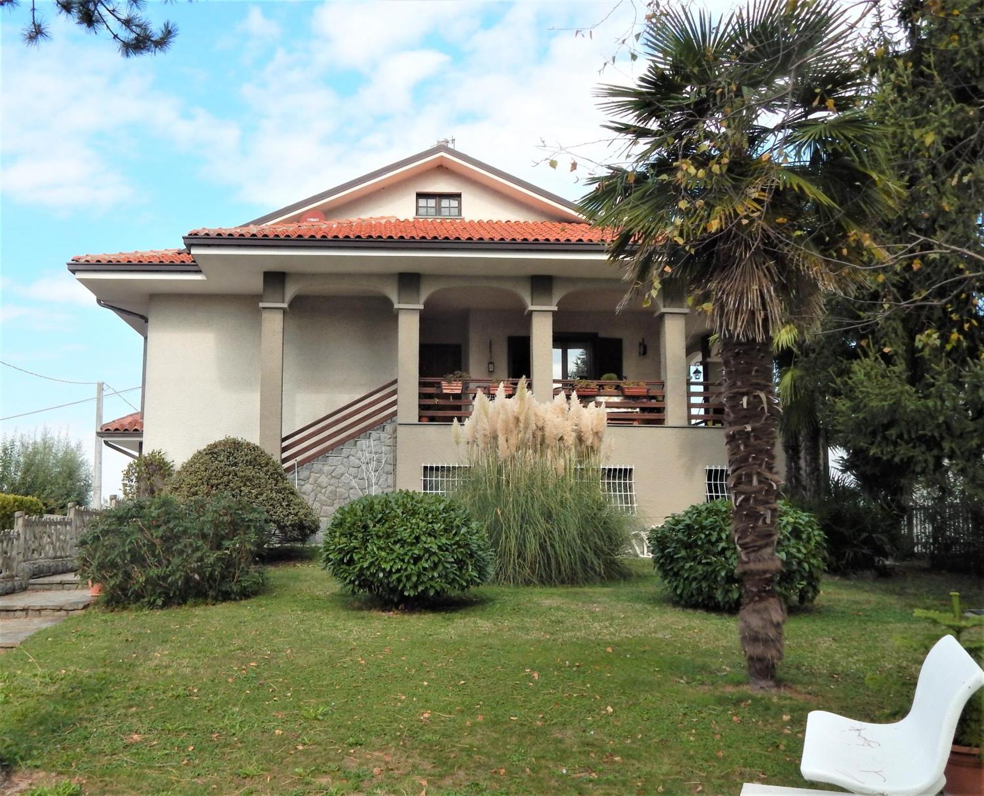 Narzole Amo' Le Langhe Bed & Breakfast エクステリア 写真